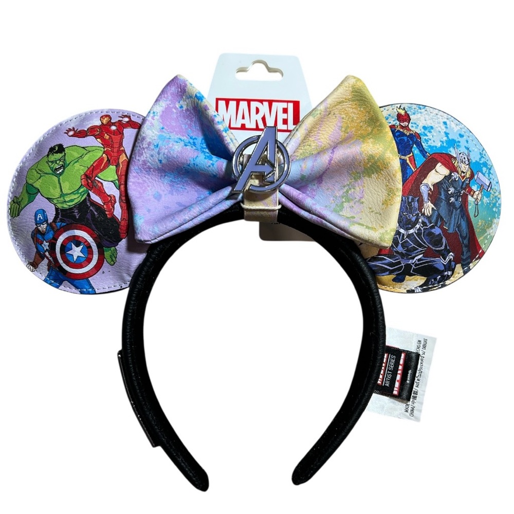 Disney Marvel Loungefly Avengers Artist
Series Ear Headband by Sara Pichelli